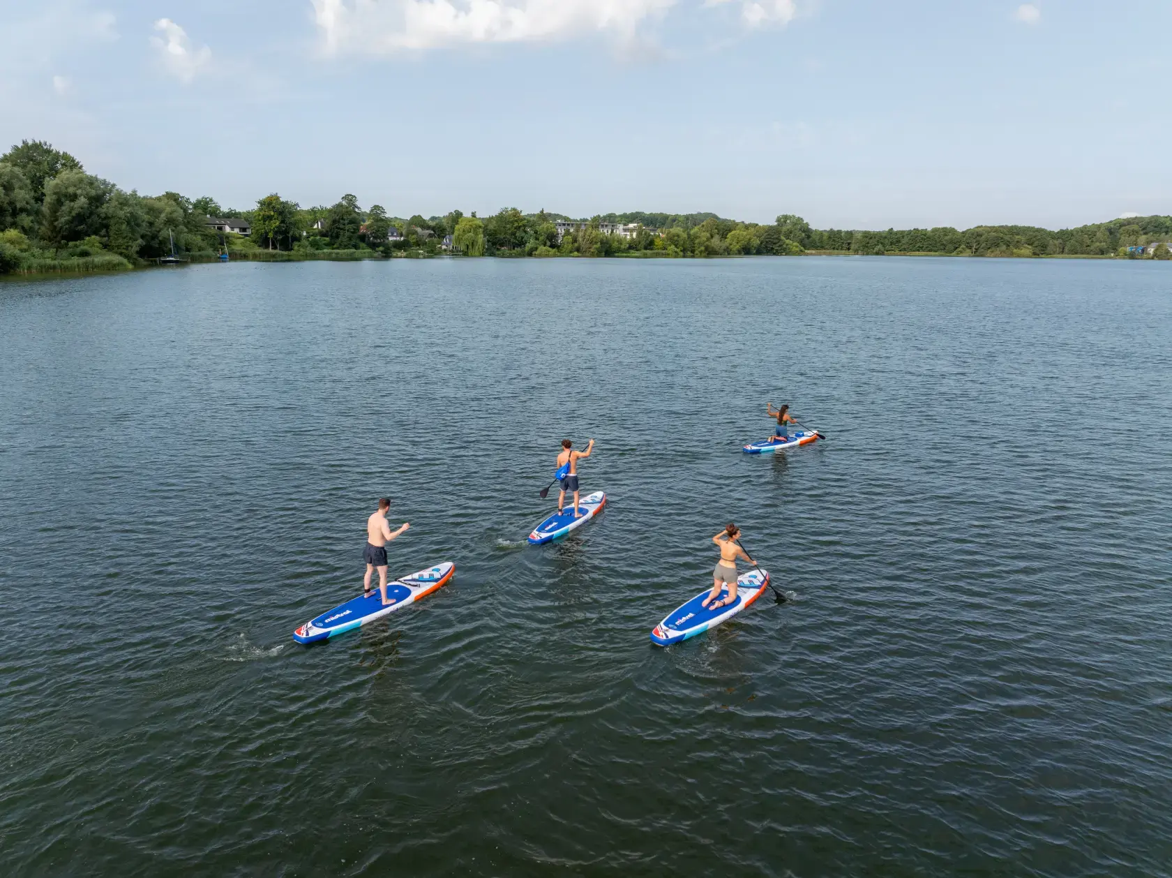 Bremen Tourismusbild von SUP Sportlern auf einem See
